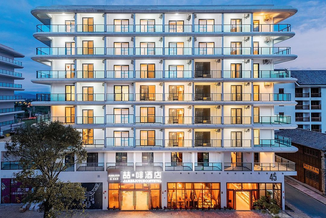 喆啡酒店(抚仙湖广龙小镇星光夜市店)预订,喆啡酒店(抚仙湖广龙小镇