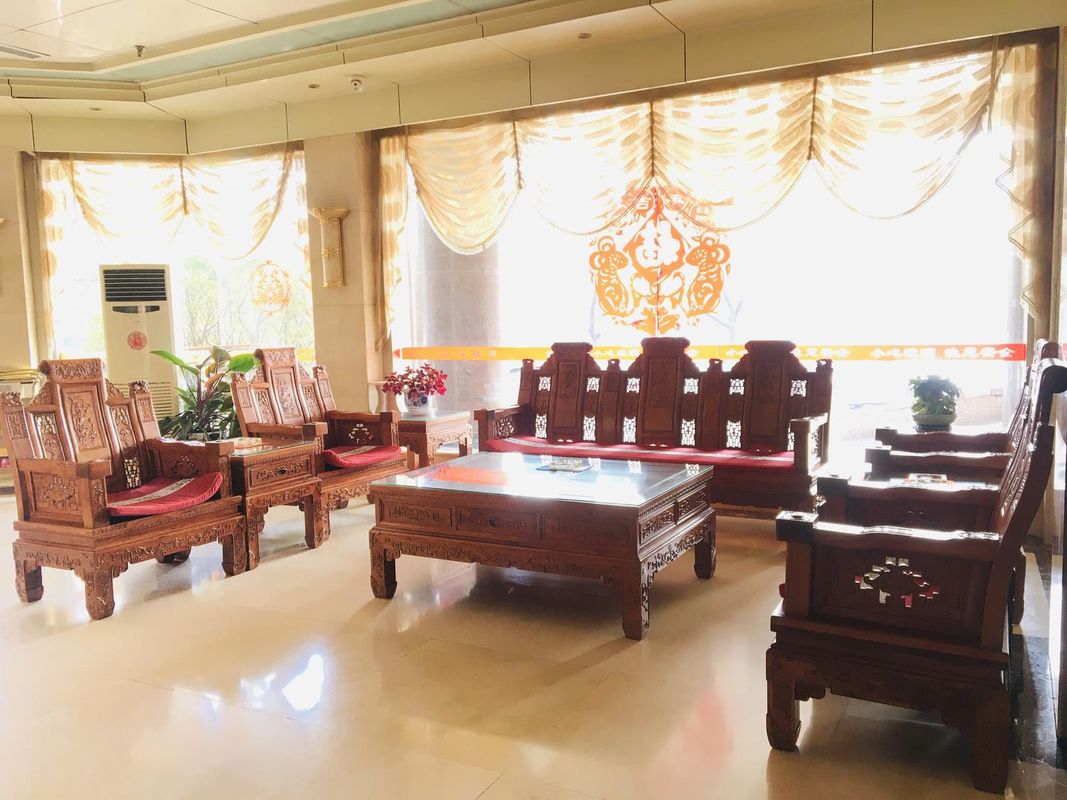 寰宇大酒店（沂水东方购物中心长安南路店）在线预订