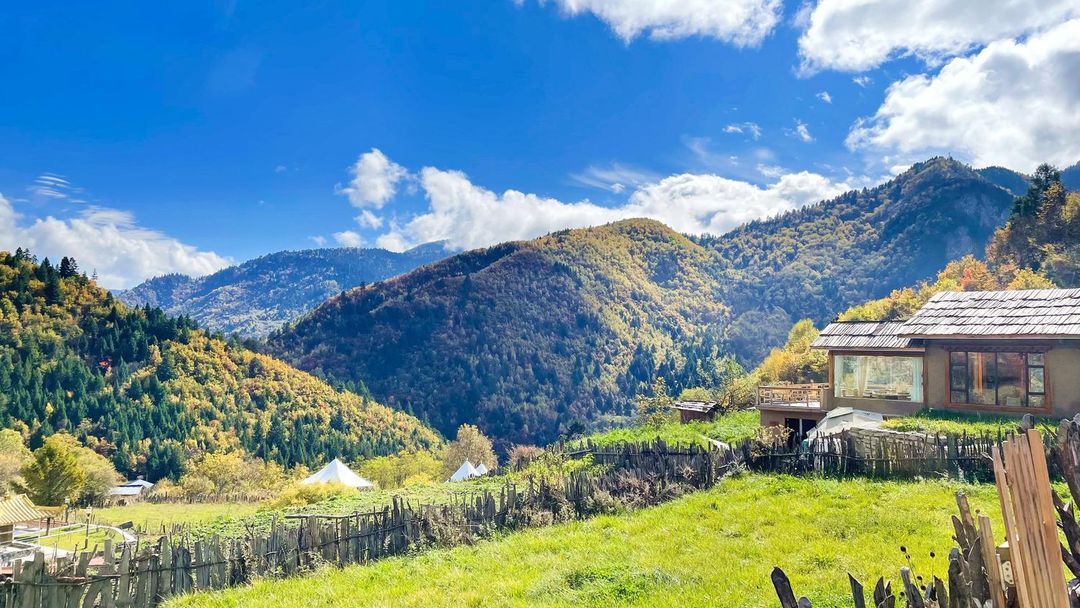 九寨沟阿布氇孜原乡藏寨 A Bu Lu Zi Introduction Inn