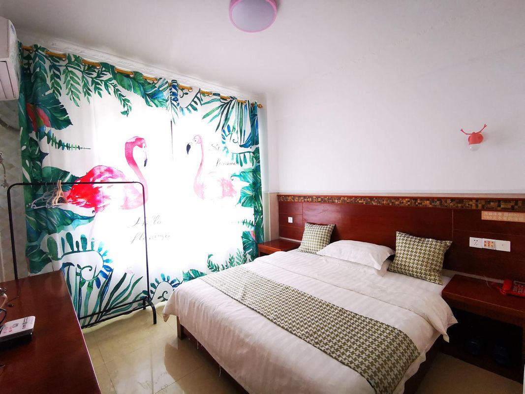 海口鑫嘉缘快捷宾馆 Xinjiayuan Express Hotel