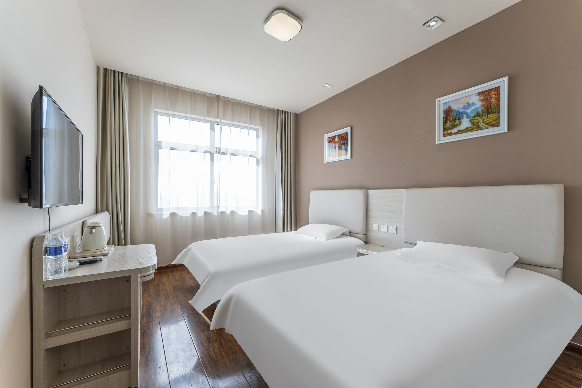 银座佳驿轻居济宁梁山徐集店