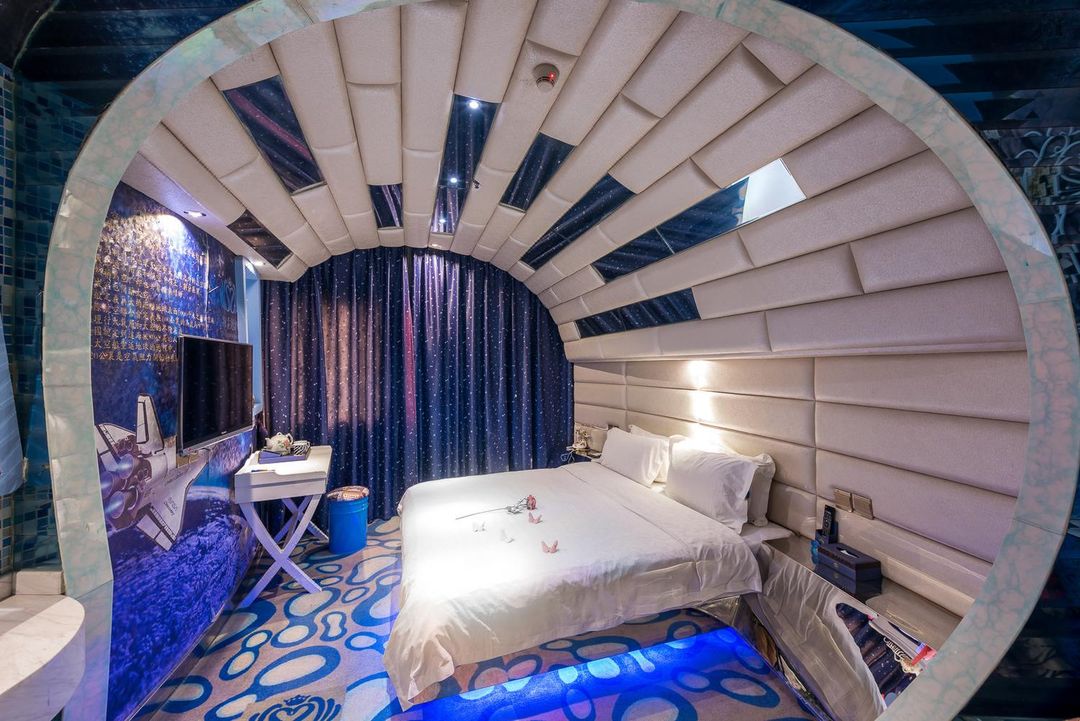 逅海主题酒店（无锡三阳广场胜利门地铁站店） Bohai Theme Hotel (Wuxi Sanyang Plaza Shenglimen Subway Station)