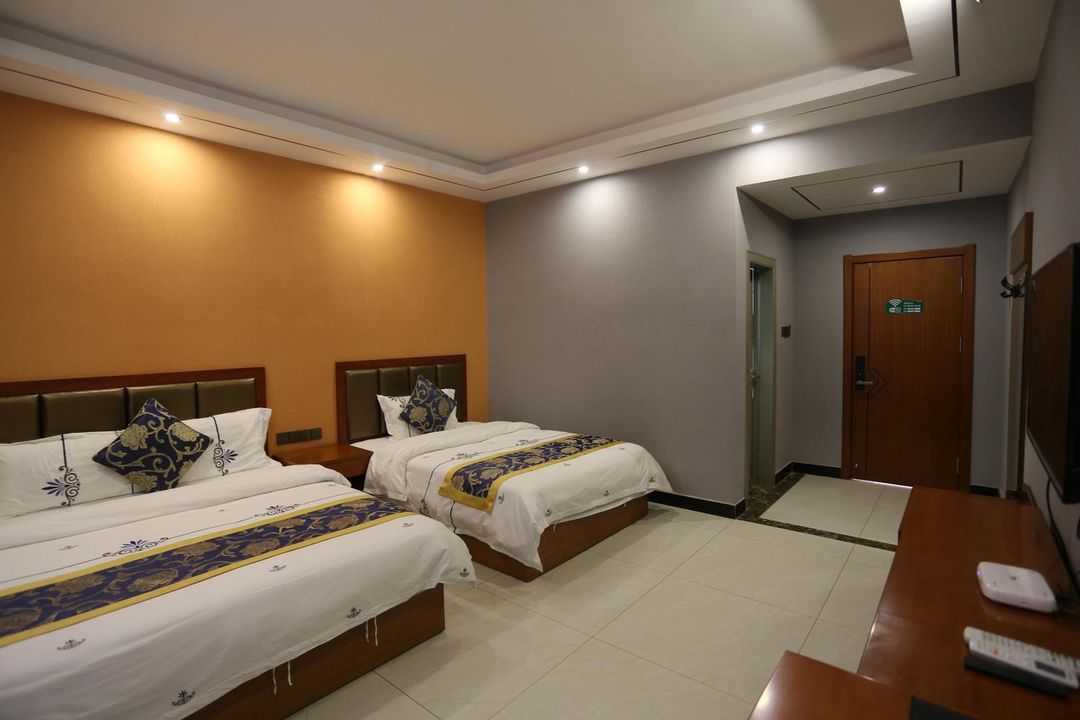 敦煌墨青客栈 Calligraphy Youth Inn