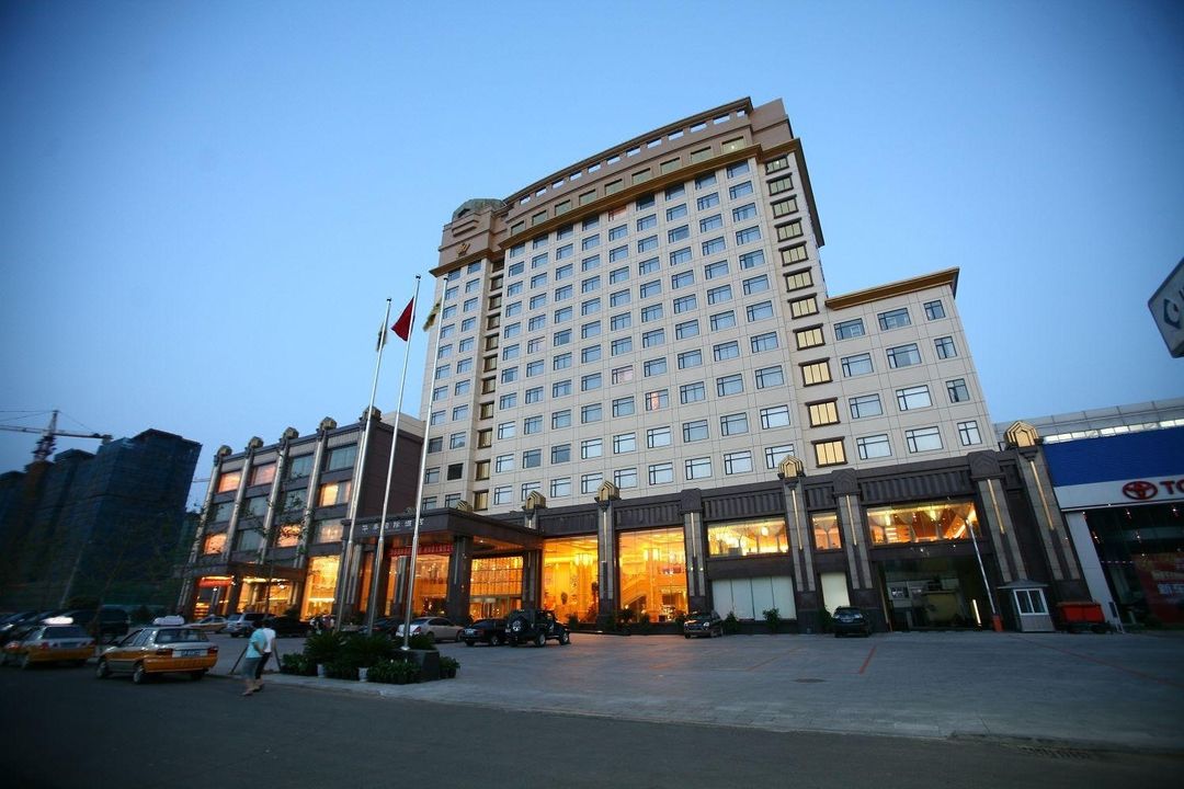 葫芦岛华泰国际酒店 Huatai International Hotel