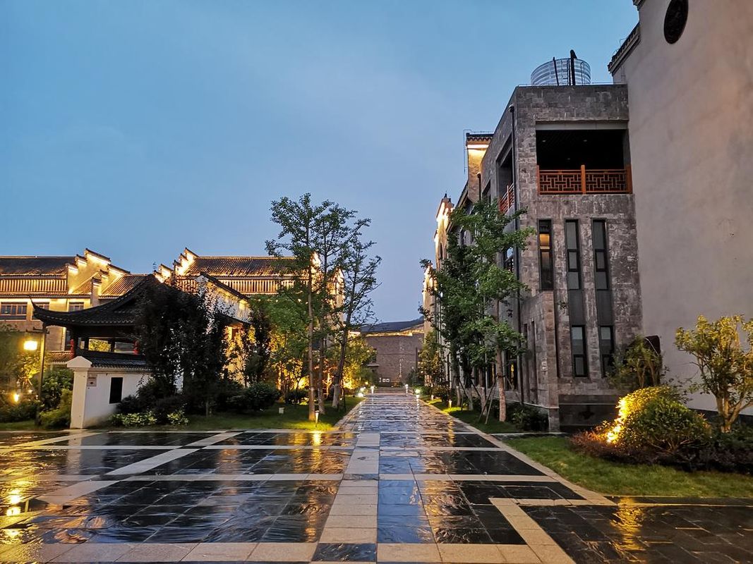 马鞍山采石古镇皇华驿酒店(长江不夜城店) Royal Palace Hotel(Yangtze River Night City Store)