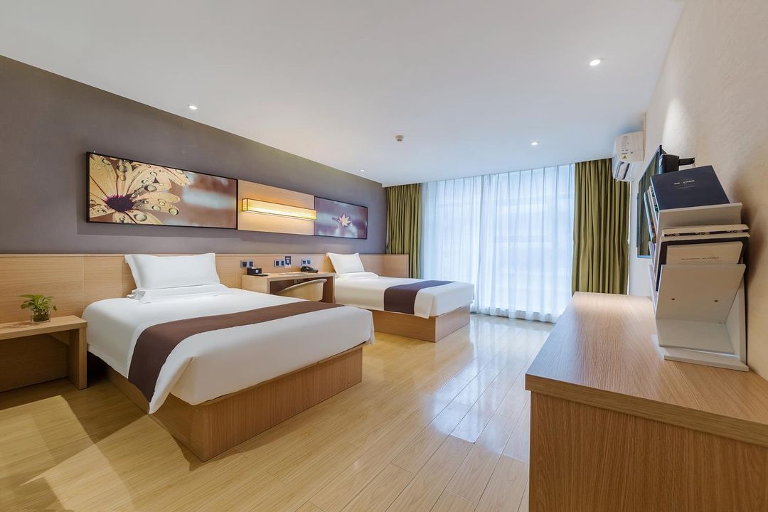 蔚蓝酒店(贵阳机场路店) Weilan Hotel,Guiyang