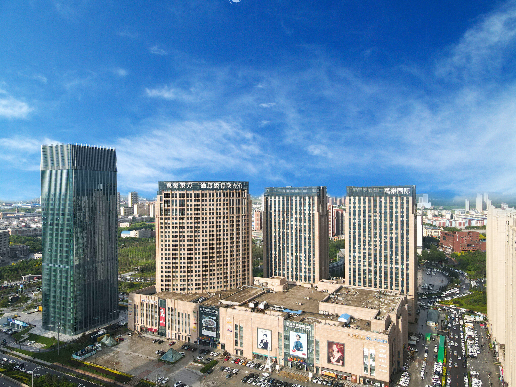 地址:经开区吉林大路与洋浦大街交汇东方广场城市综合体万豪国际b座一