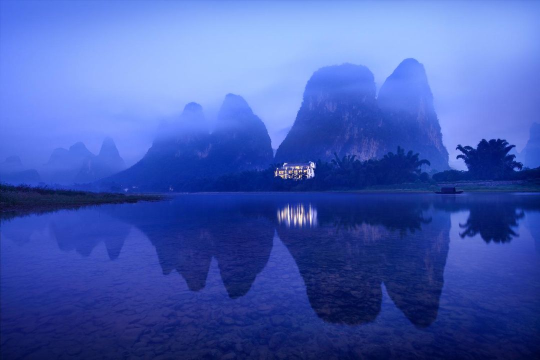 闲云居度假酒店（阳朔20元人民币景区店） Xianyunju Resort Hotel (Yangshuo 20 yuan Scenic Area Branch)