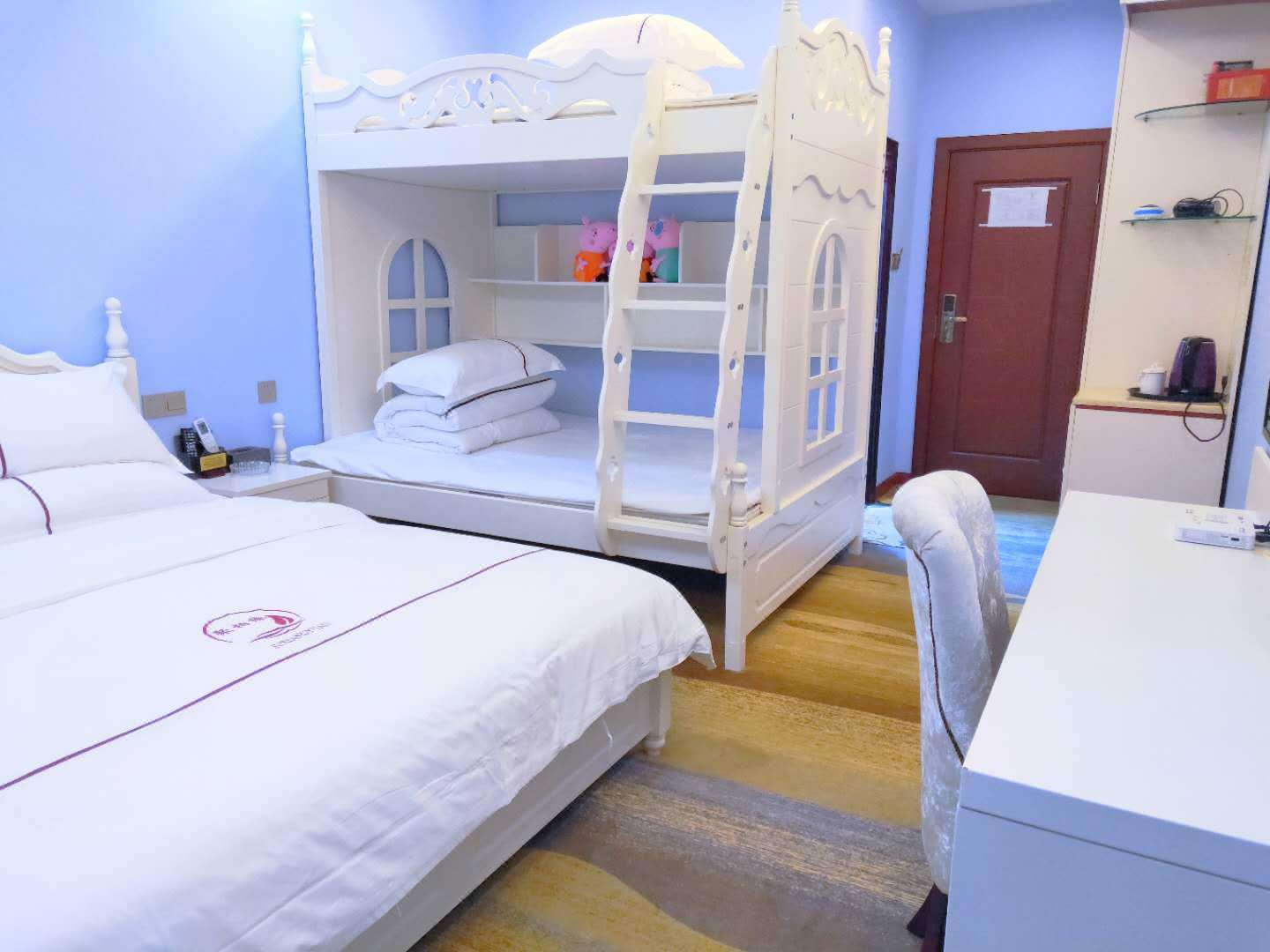 洪雅聚相缘休闲山庄 Hongya QilipingJuxiangyuan Leisure Villa