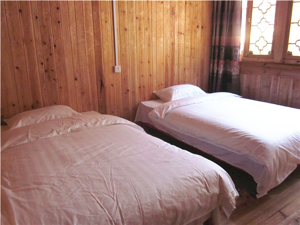 龙脊梯田双月阁客栈 Longji Terrace Shuangyuege Inn