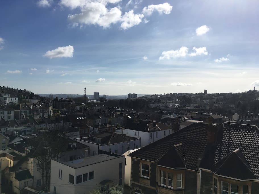 whole apartment just off of arty gloucester road