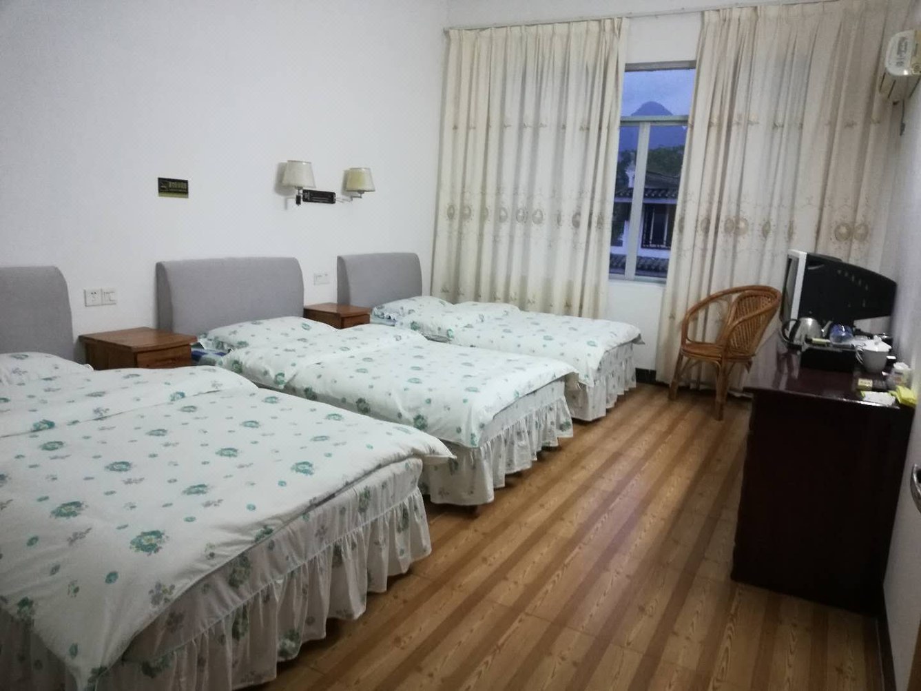 桂林龙志新特色民宿