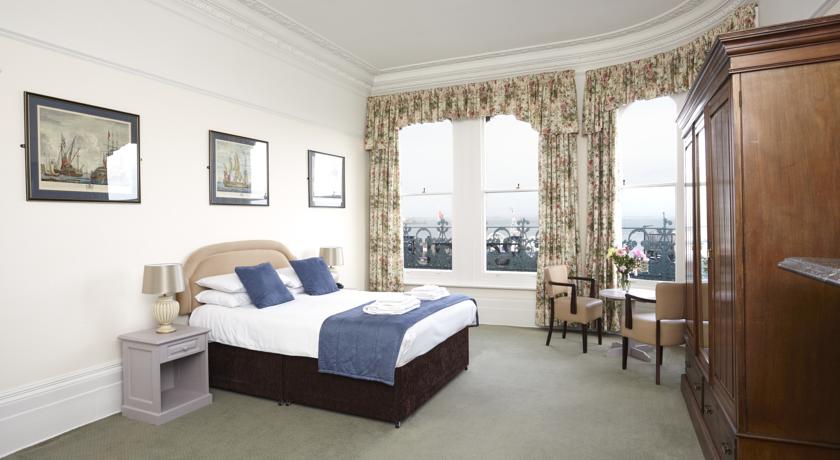 皇家滨海酒店 Royal Esplanade Hotel