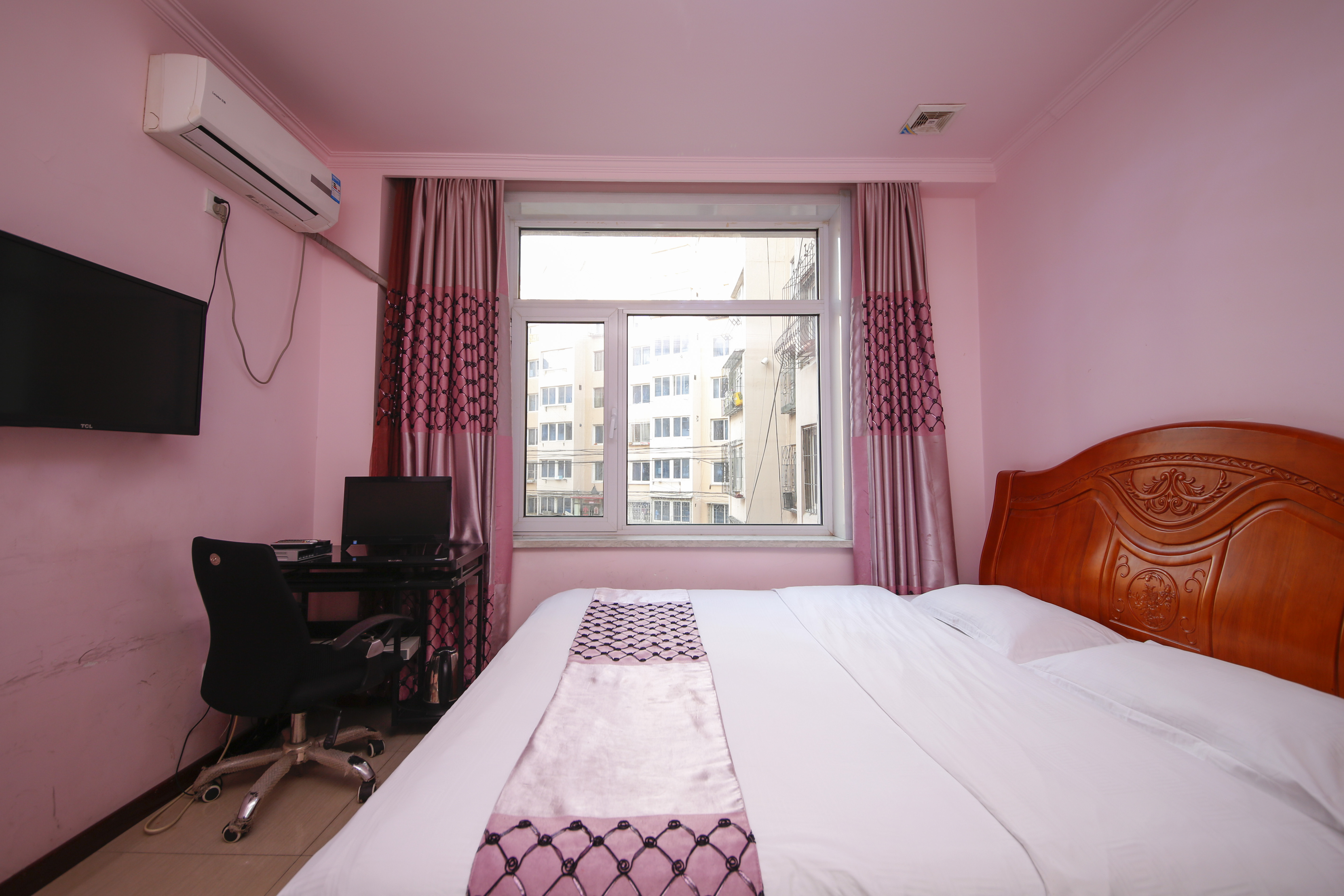 本溪峰岳时尚快捷旅馆 Fengyue Shishang Express Hotel