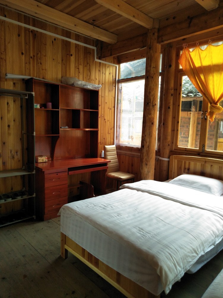 金竹林下农家乐(和大线分店)