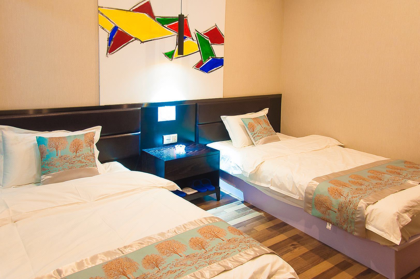 齐齐哈尔等你时尚酒店 Waiting for you Fashion Hotel