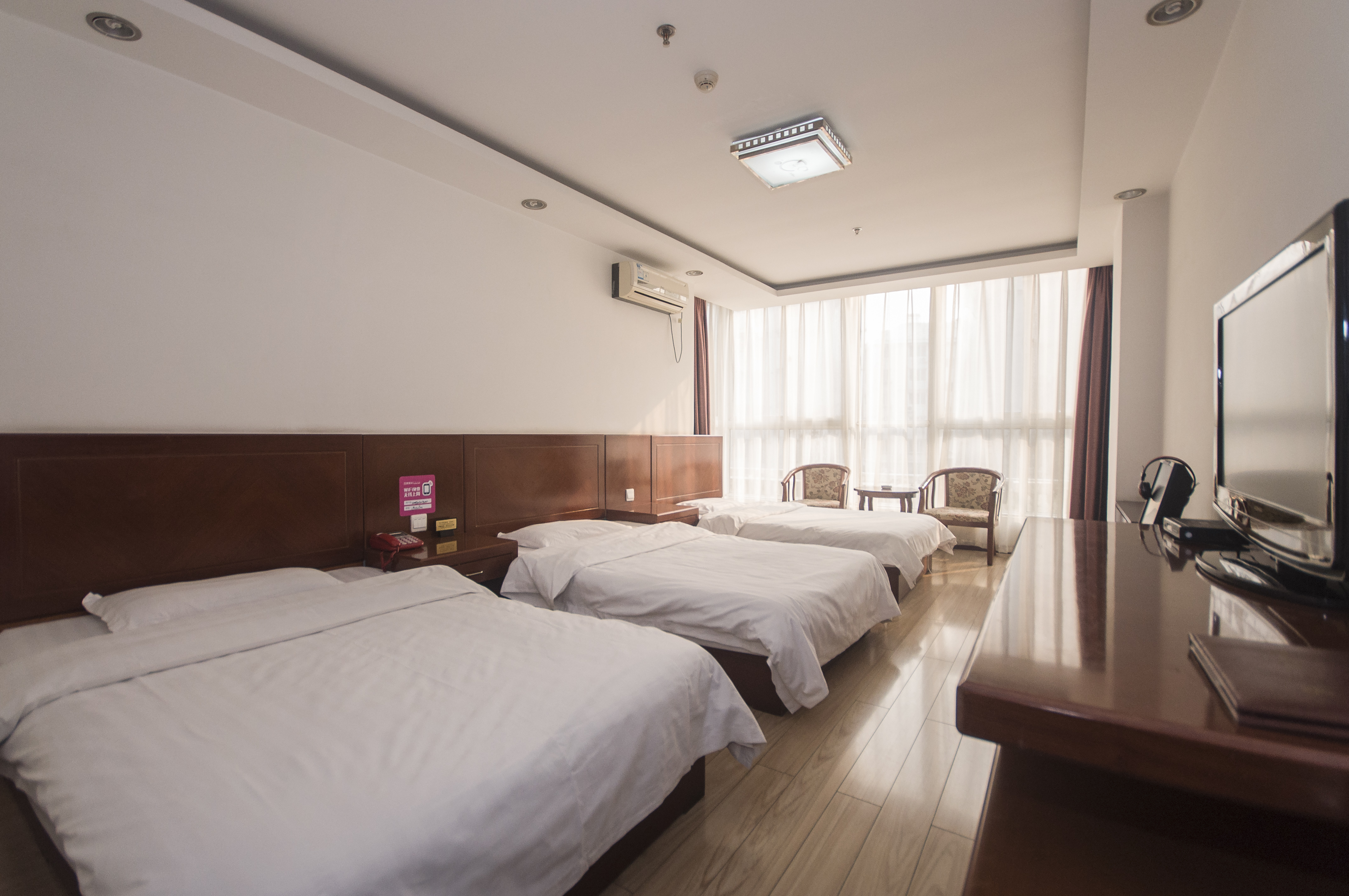 山海关祥荷宾馆 Xianghe Hotel