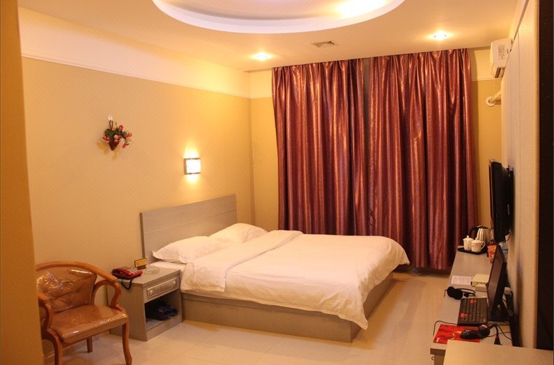 齐齐哈尔卧龙宾馆 Wolong Hotel