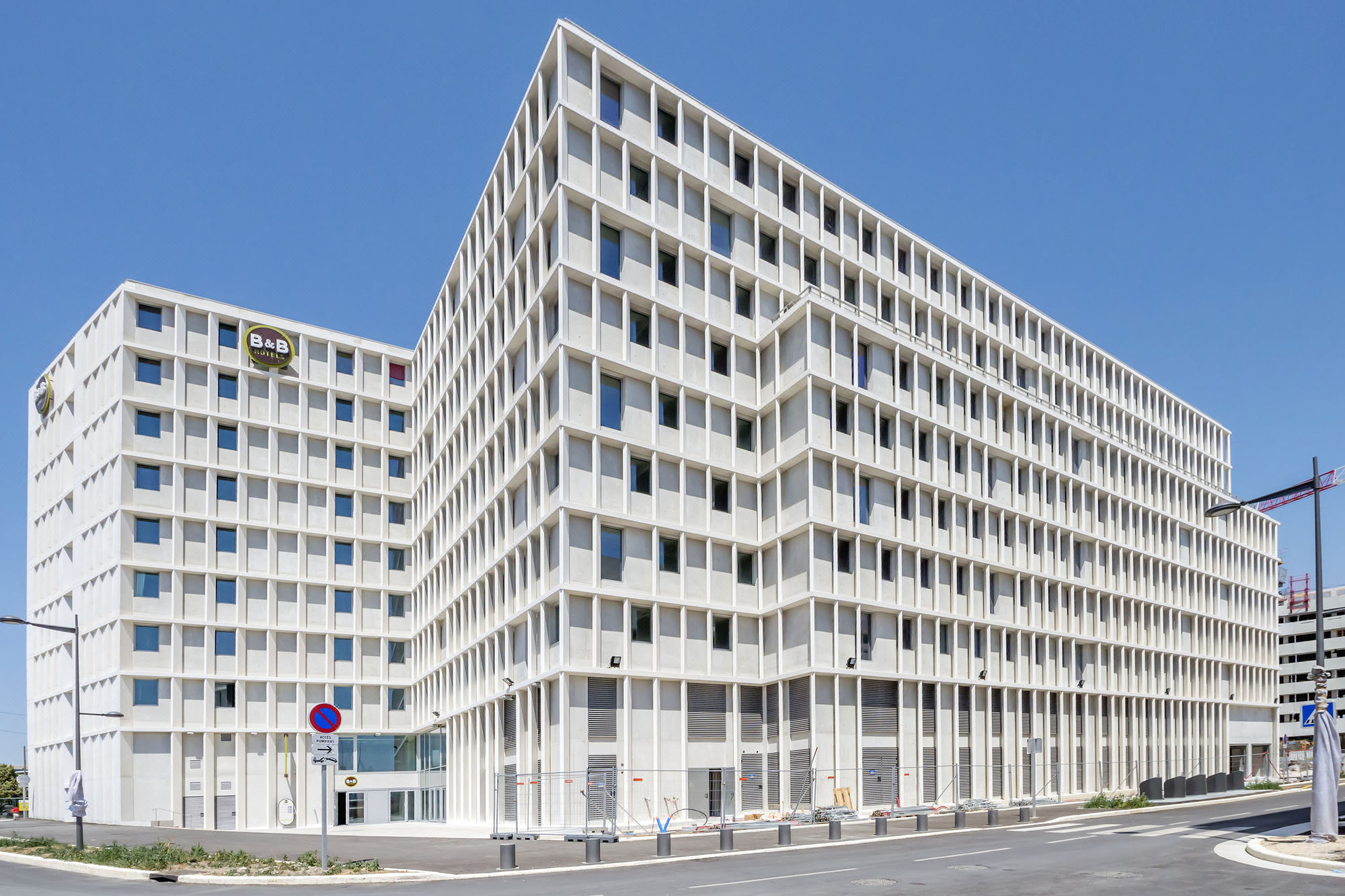 马赛莱斯港住宿加早餐酒店 B&B Hôtel Marseille Les Ports