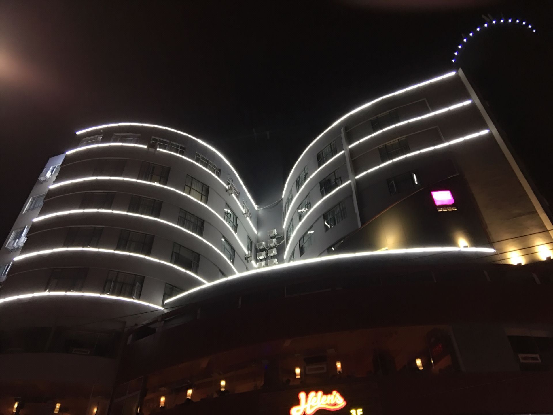 吉楚连锁酒店(仙桃商城大厦月亮湾店)