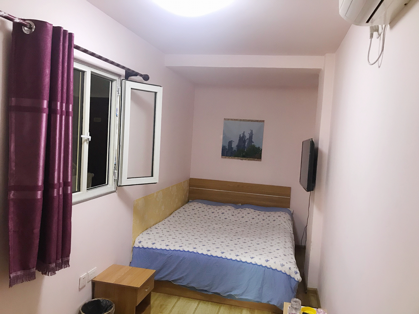 齐齐哈尔紫荆花客栈 Qiqihar Zijinghua Inn