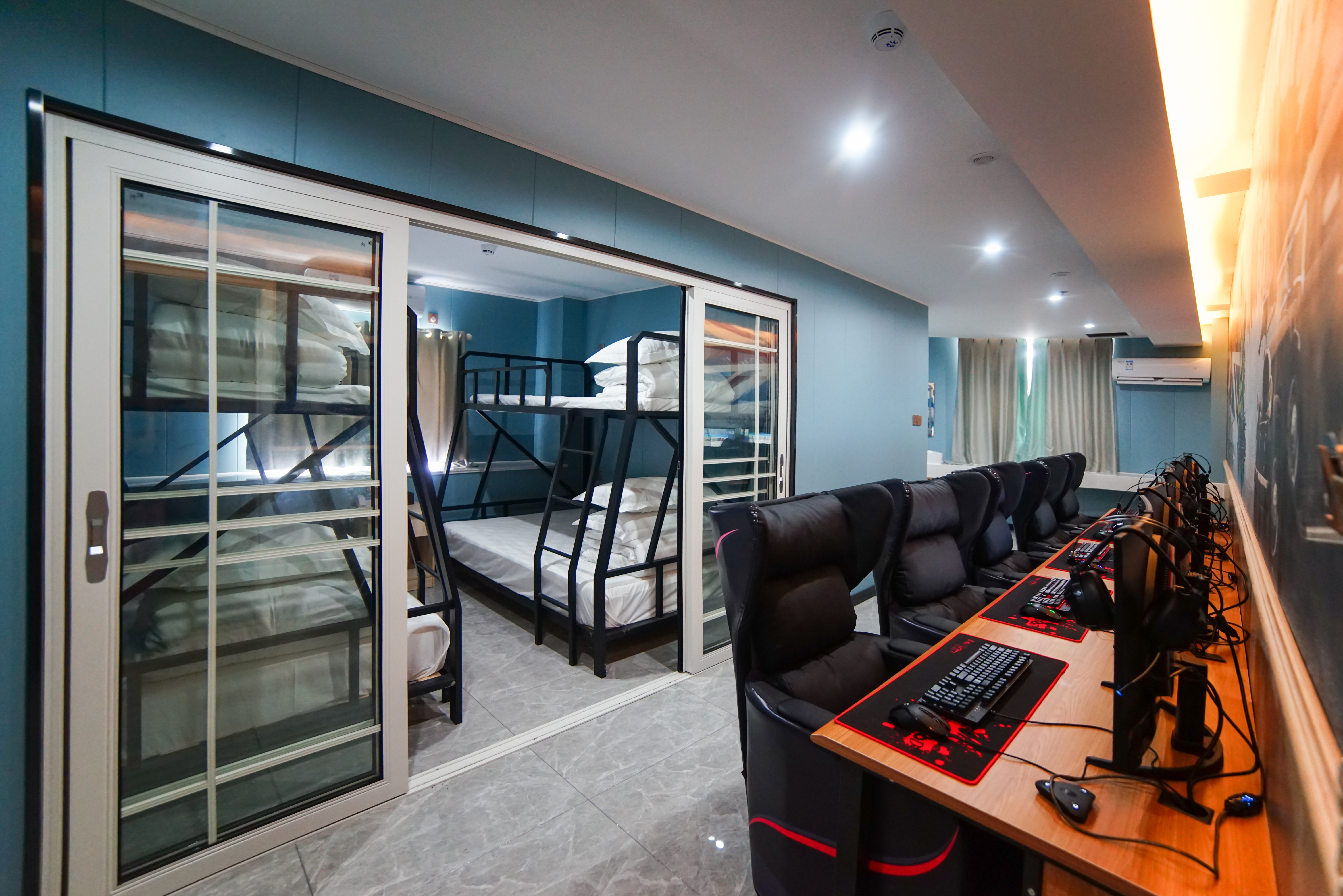 舒城极客电竞酒店