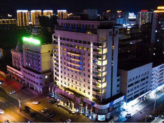 延吉乾元翔宇酒店