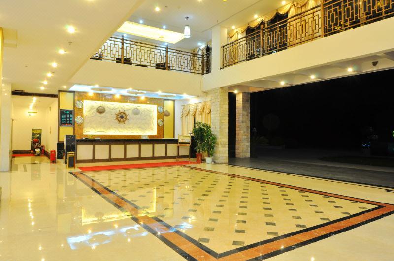 惠东亚丁山水假日酒店