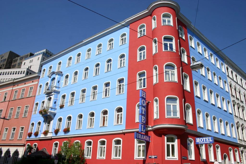 尤尼娅酒店 Hotel Urania