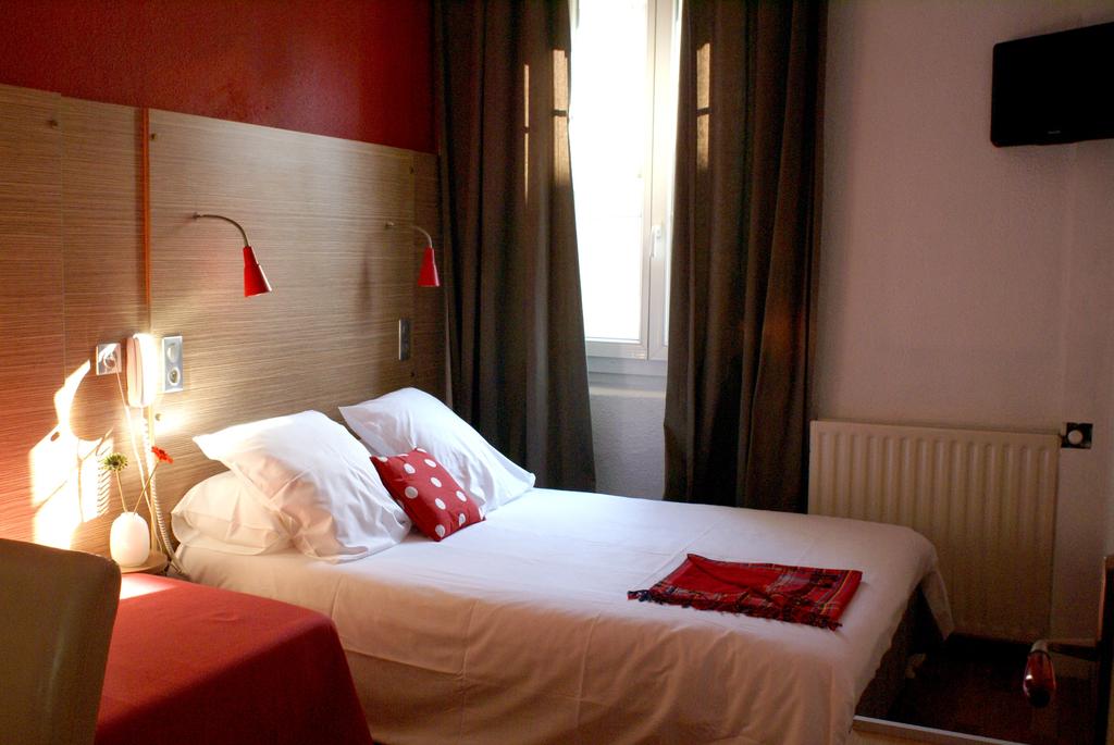 艾德蒙德罗斯坦德酒店 Hotel Edmond Rostand