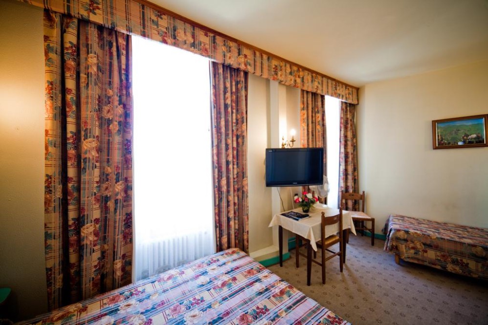 午间大酒店价格_地址_图片_点评,克莱蒙费朗grand hotel du midi预订